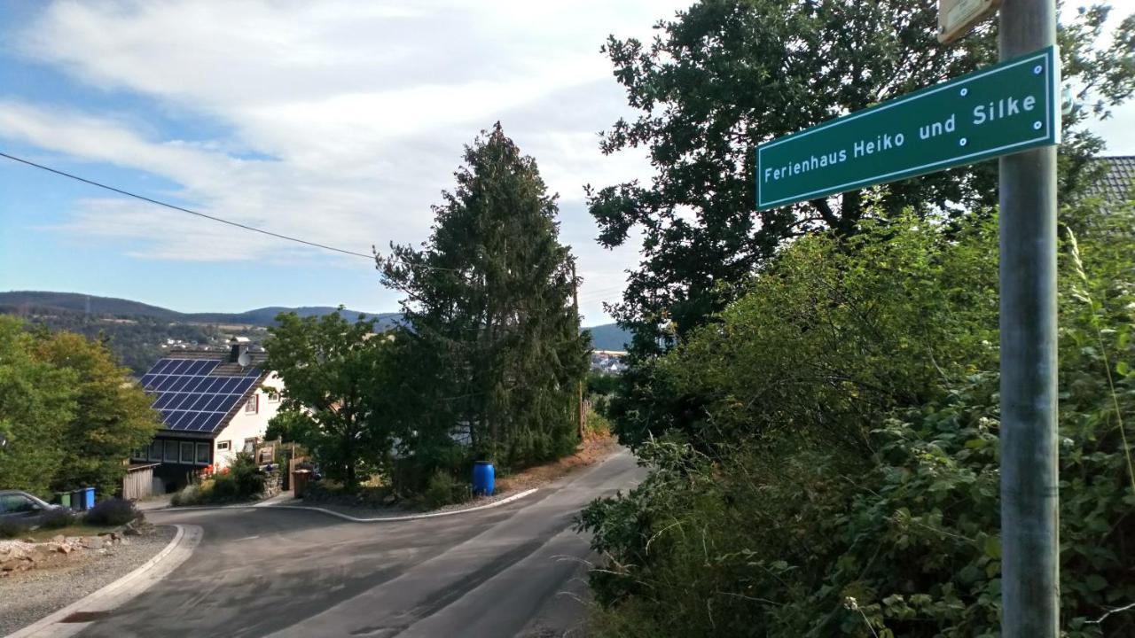 Ferienhaus Im Ederbergland Villa Hatzfeld Bagian luar foto